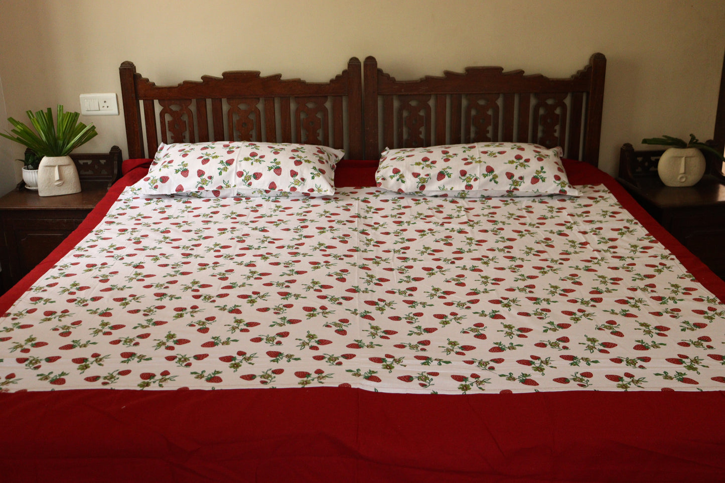 Cotton Sheets with Prints +2 pillow covers