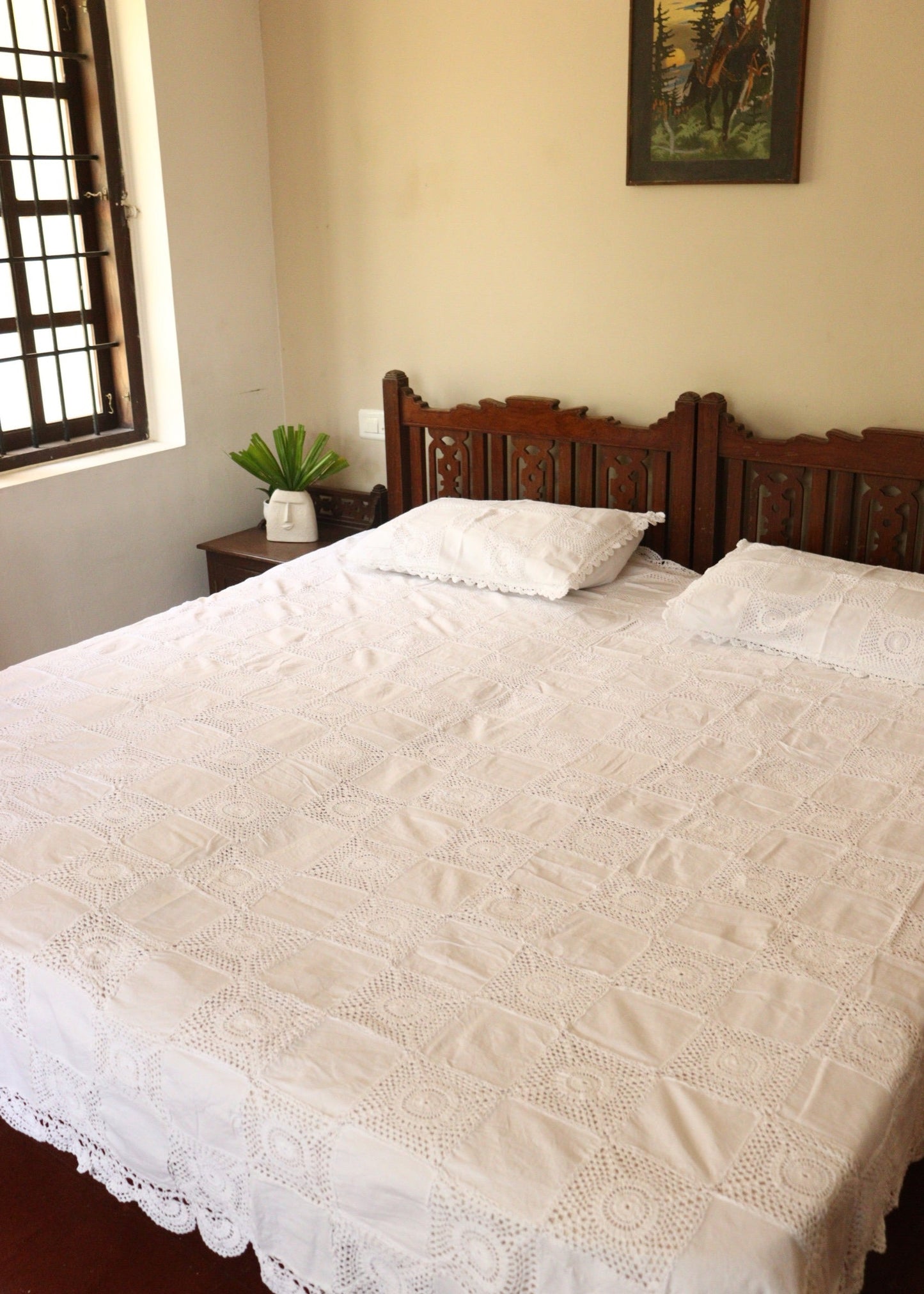 White Crochet Bedcover+2 pillow covers