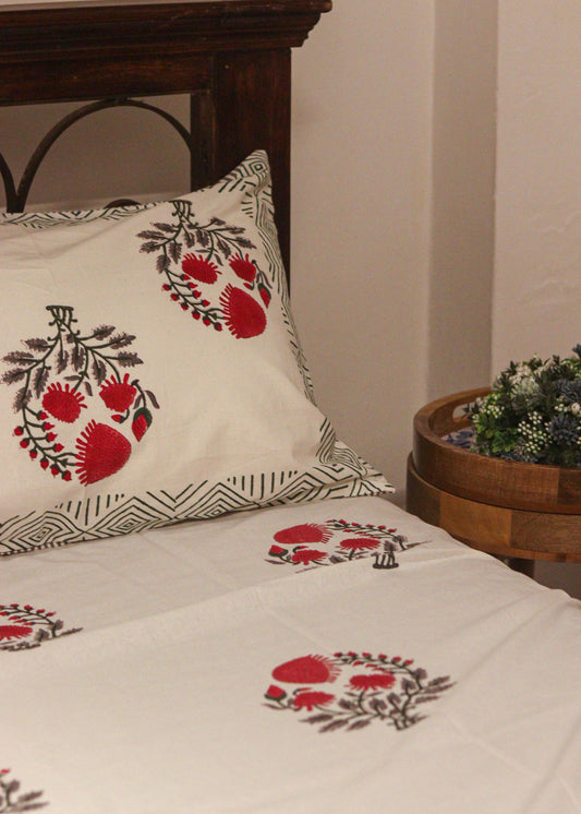 Block Printed Sheets + 2 pillow covers