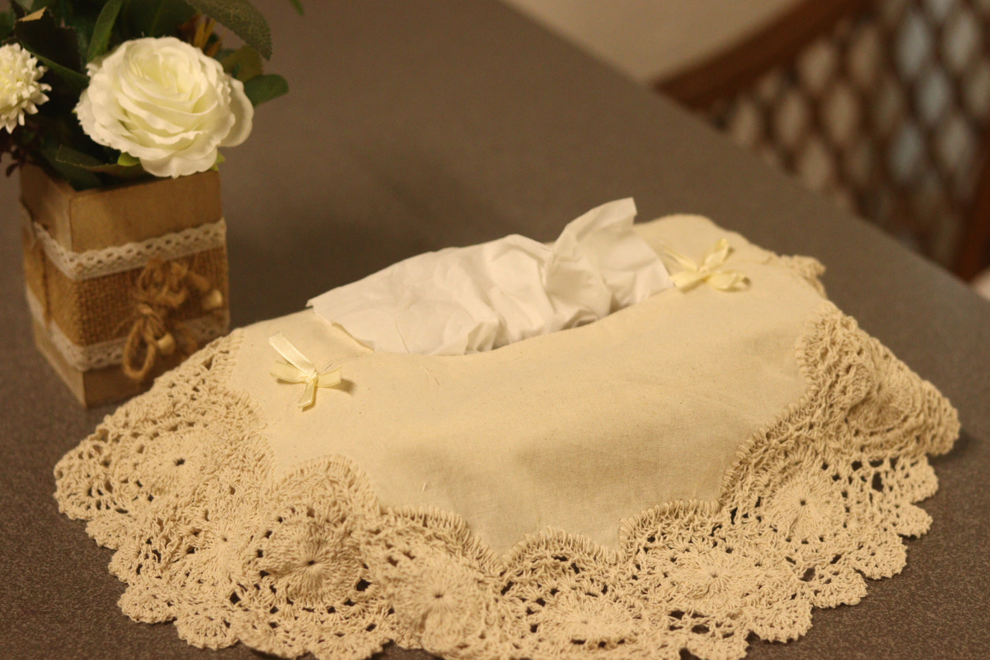 Crochet tissue box cover