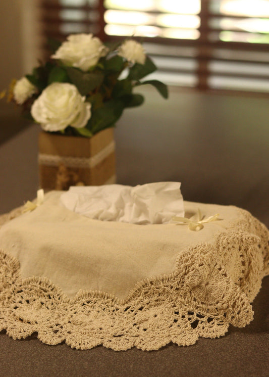 Crochet tissue box cover