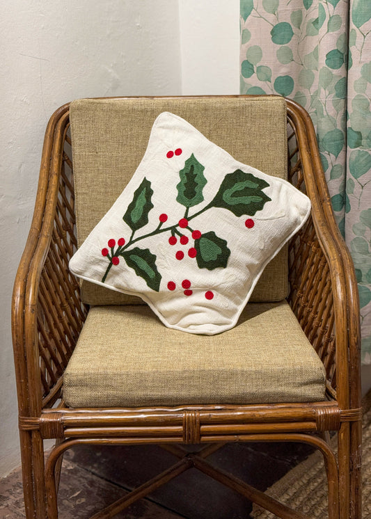 Embroidery cushion covers